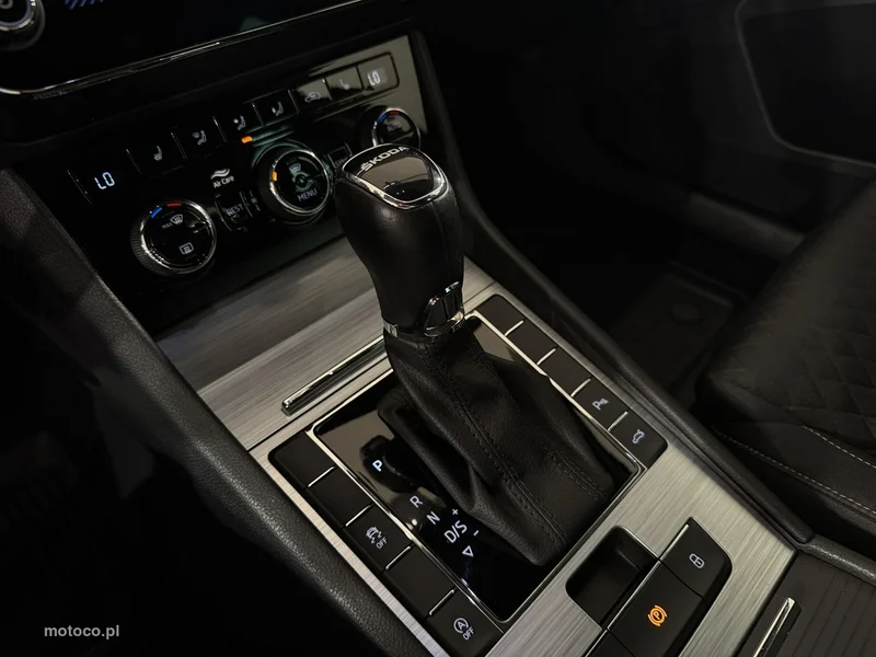 Skoda Superb III 24
