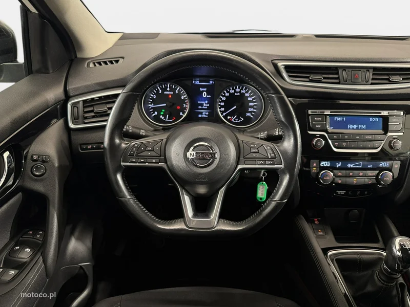 Nissan Qashqai 15