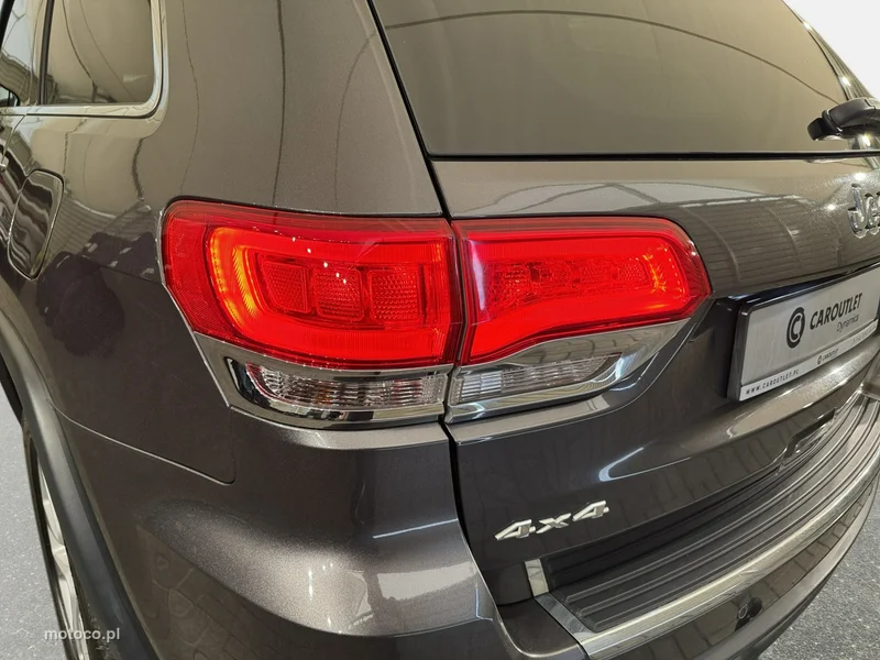 Jeep Grand Cherokee 11