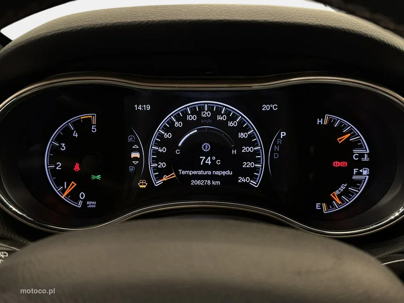 Jeep Grand Cherokee 14