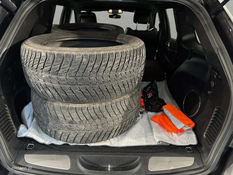 Jeep Grand Cherokee 31