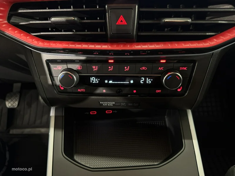 Seat Arona 28
