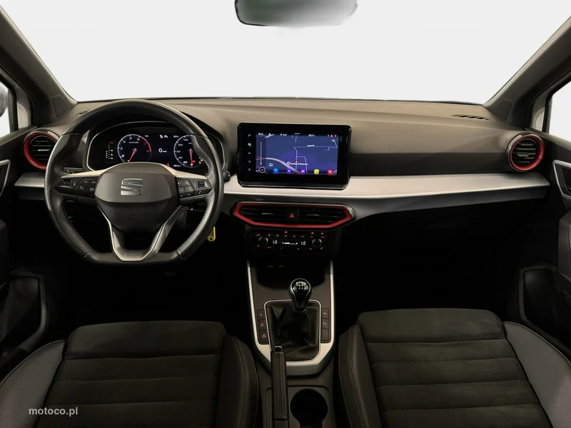 Seat Arona 13
