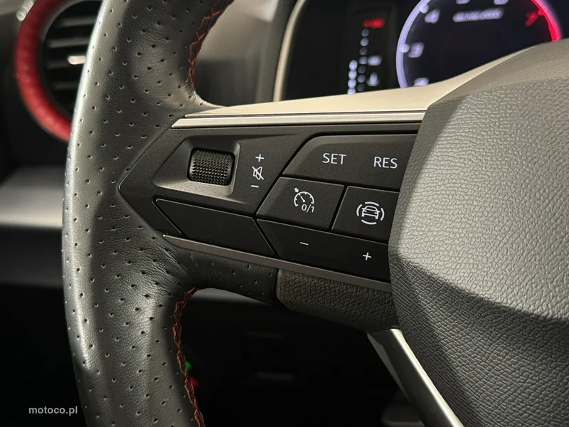 Seat Arona 23