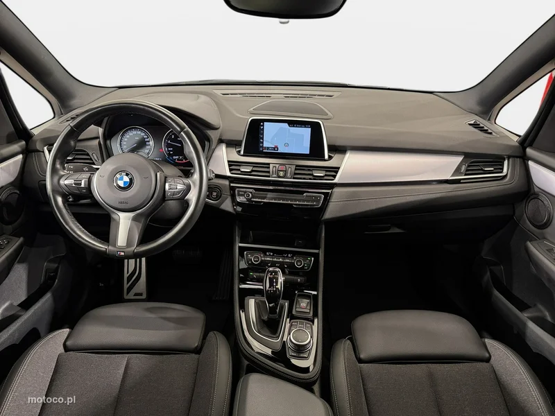 BMW Seria 2 G42 218 12