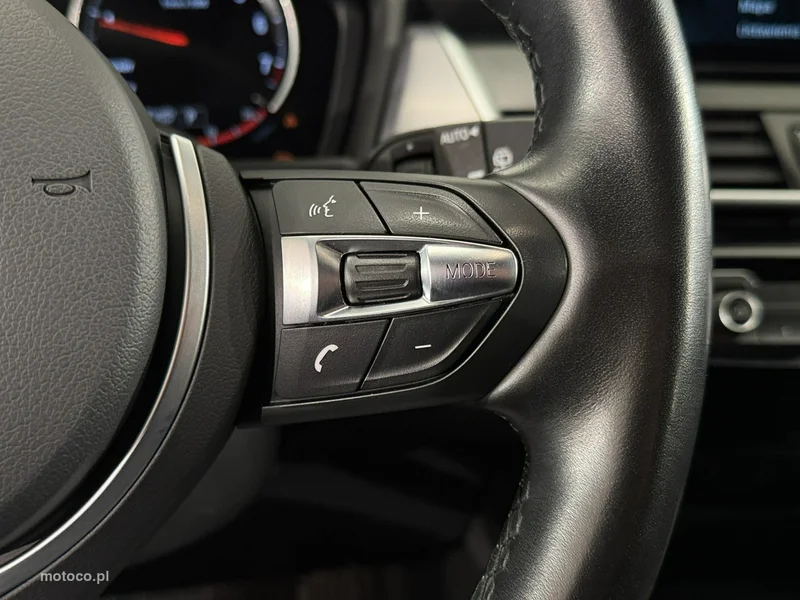 BMW Seria 2 G42 218 23