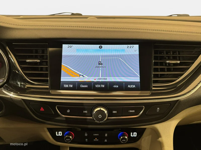 Opel Insignia Sports Tourer 19