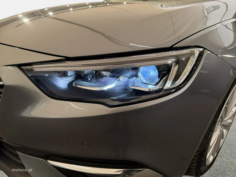 Opel Insignia Sports Tourer 9