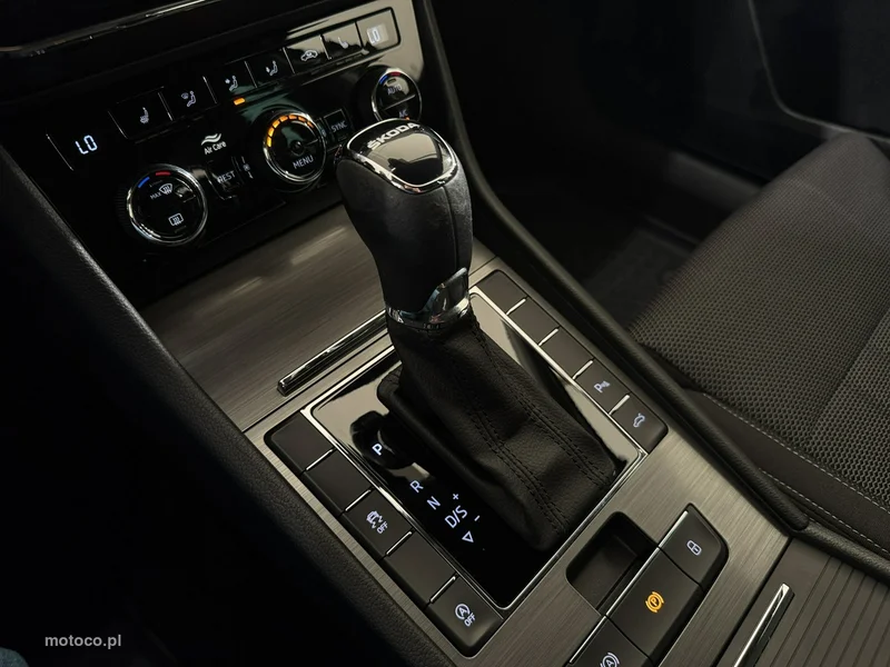 Skoda Superb III 25