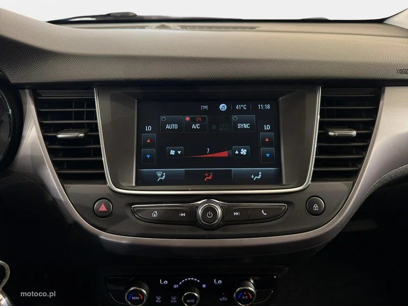 Opel Crossland X 17