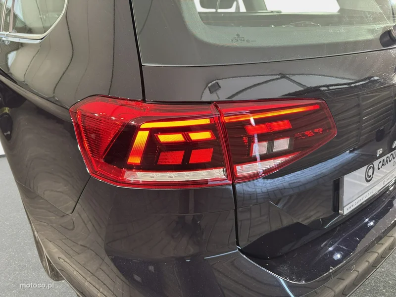 Volkswagen Passat Variant B8 13