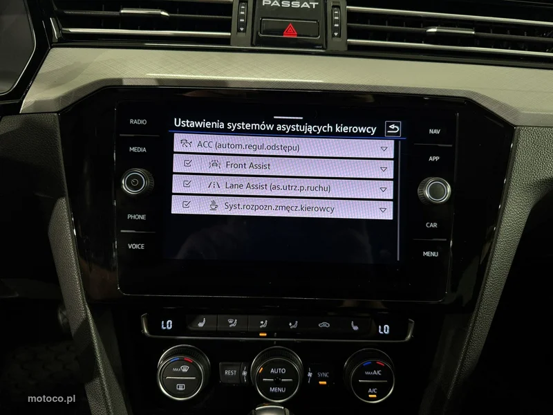 Volkswagen Passat Variant B8 19