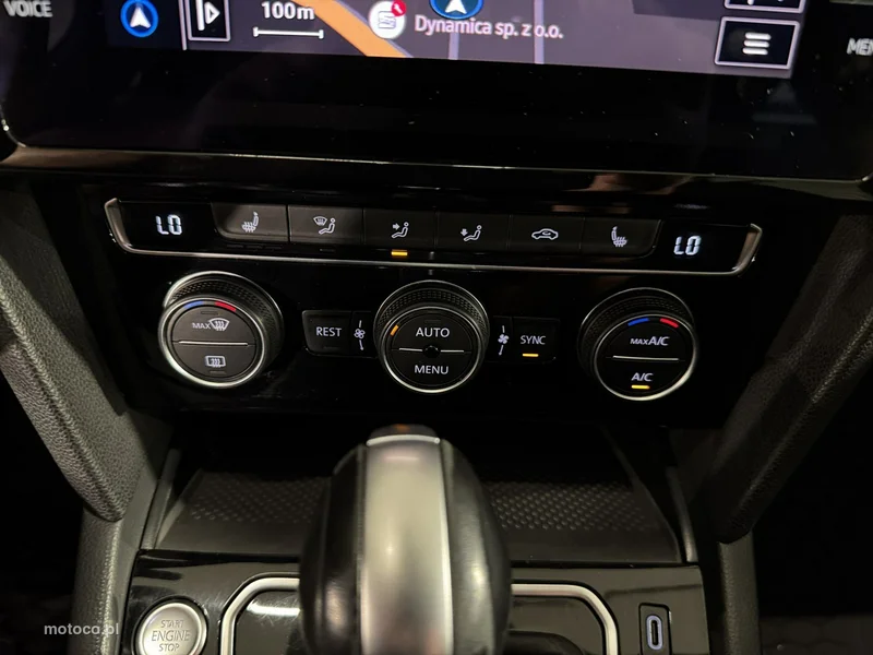 Volkswagen Passat Variant B8 20