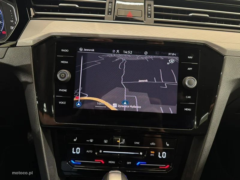 Volkswagen Passat Variant B8 18