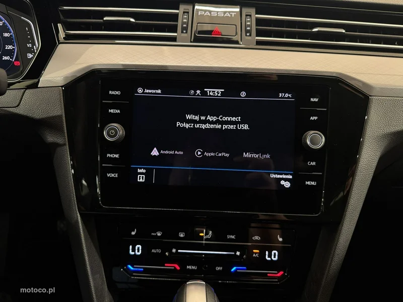 Volkswagen Passat Variant B8 19