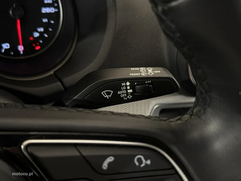 Audi Q2 21
