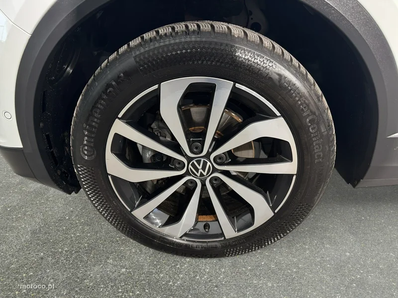 Volkswagen T-Roc A1 10