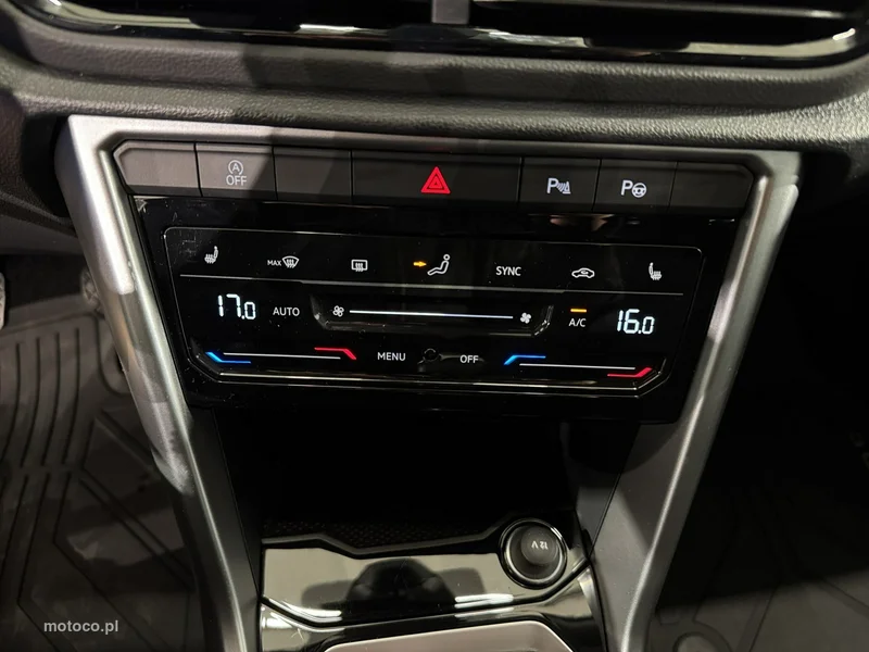 Volkswagen T-Roc A1 24