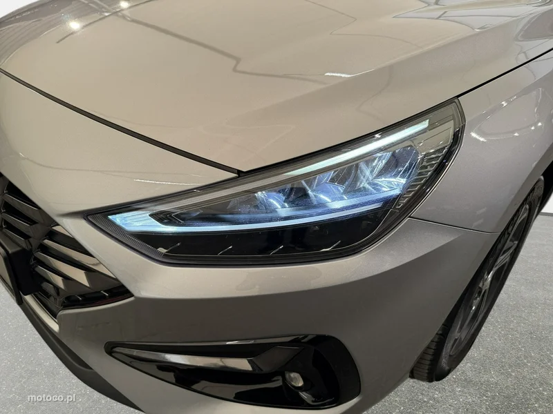 Hyundai i30 9