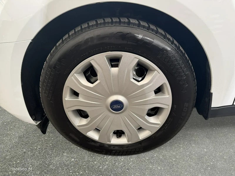Ford Transit Connect 9