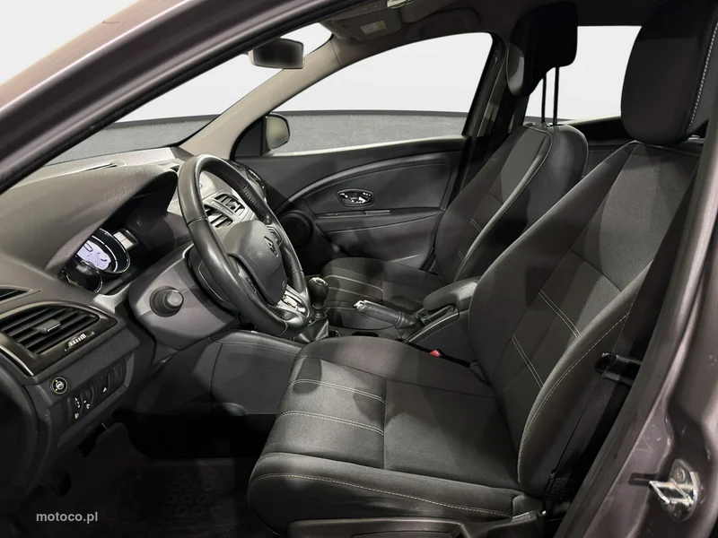 Renault Megane III 10
