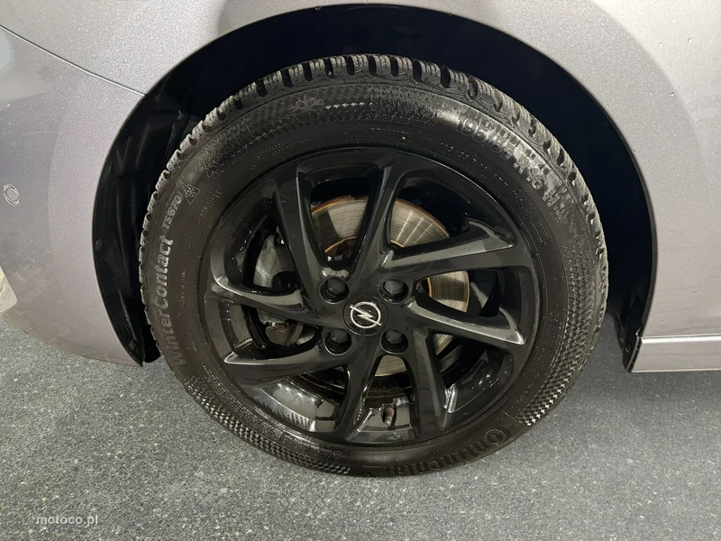 Opel Corsa F 10