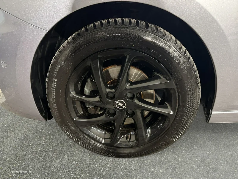 Opel Corsa F 10