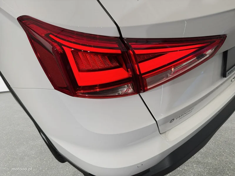 Seat Arona 11