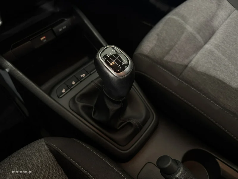 Kia Stonic 24