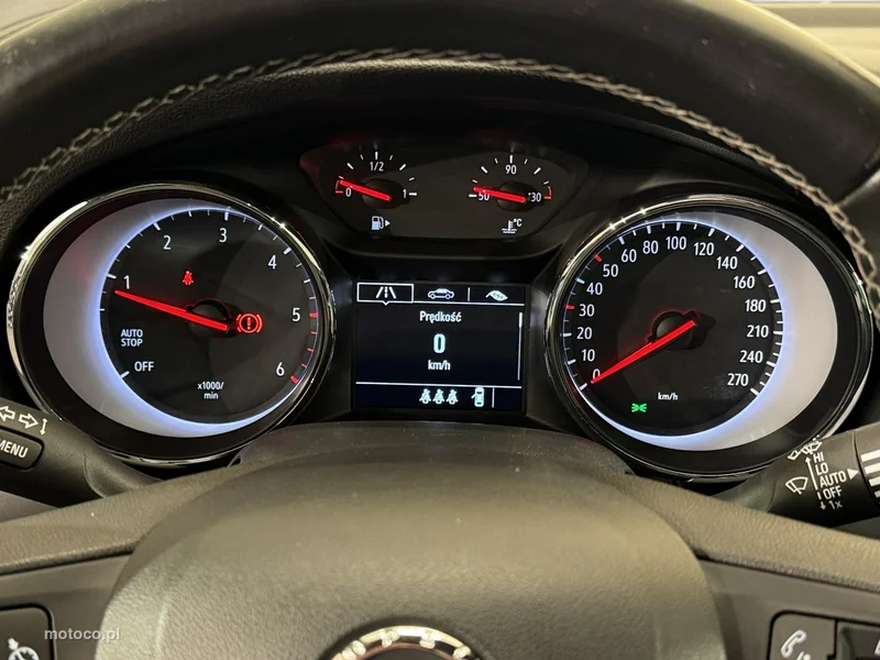 Opel Astra K 12