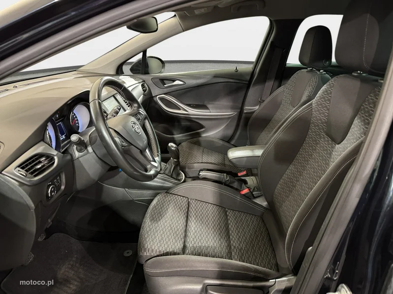 Opel Astra K 23