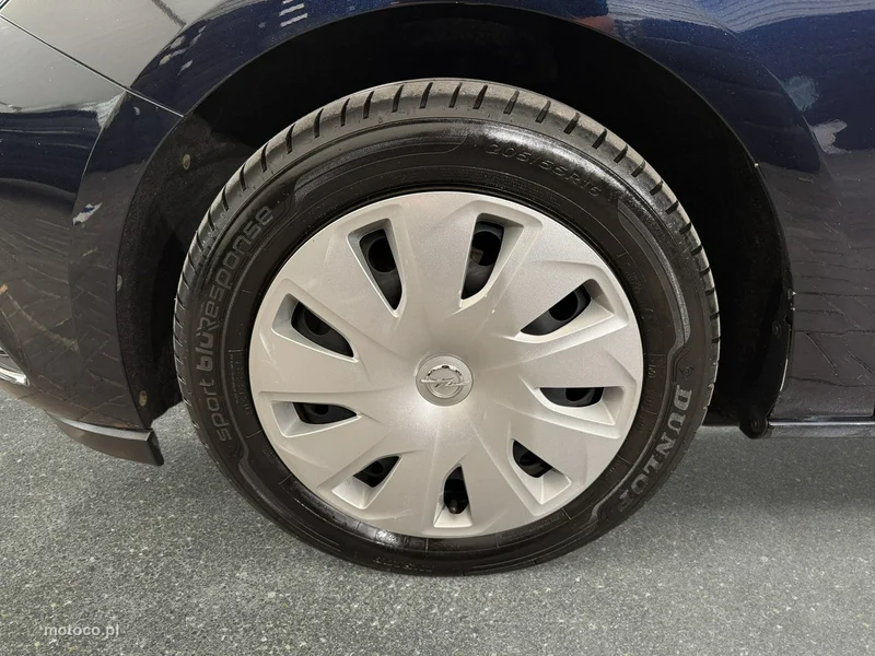 Opel Astra K 9