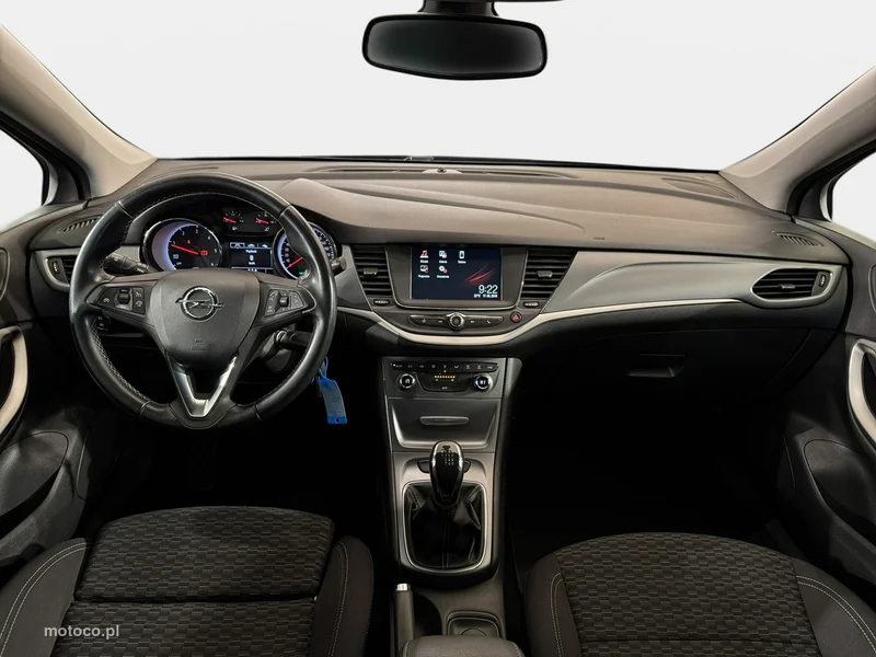 Opel Astra K 10