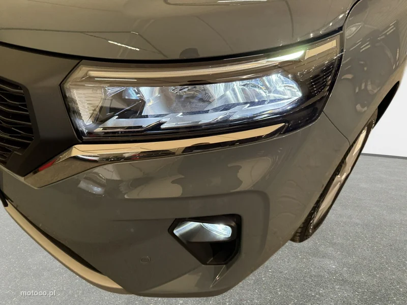 Nissan Townstar 9