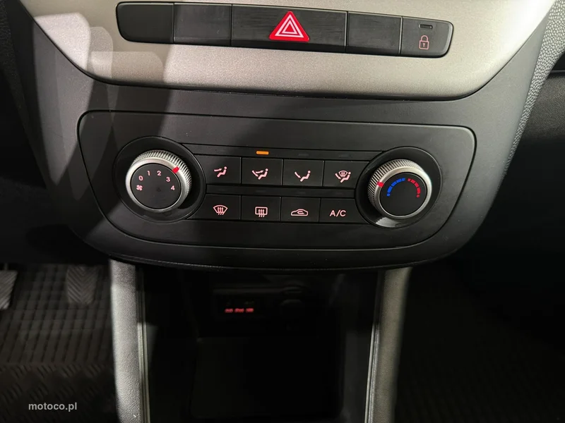 Kia Venga 17