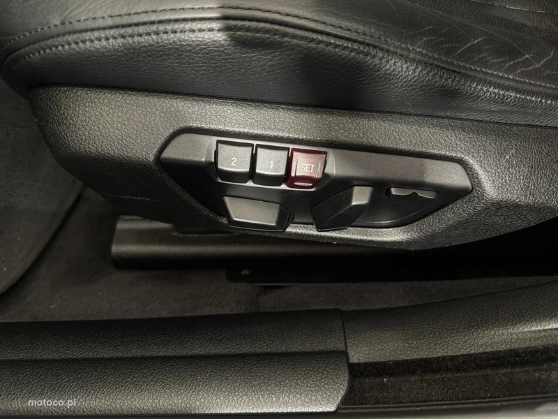 BMW Seria 4 F32 420 17
