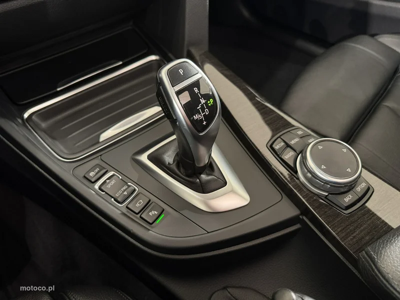 BMW Seria 4 F32 420 24