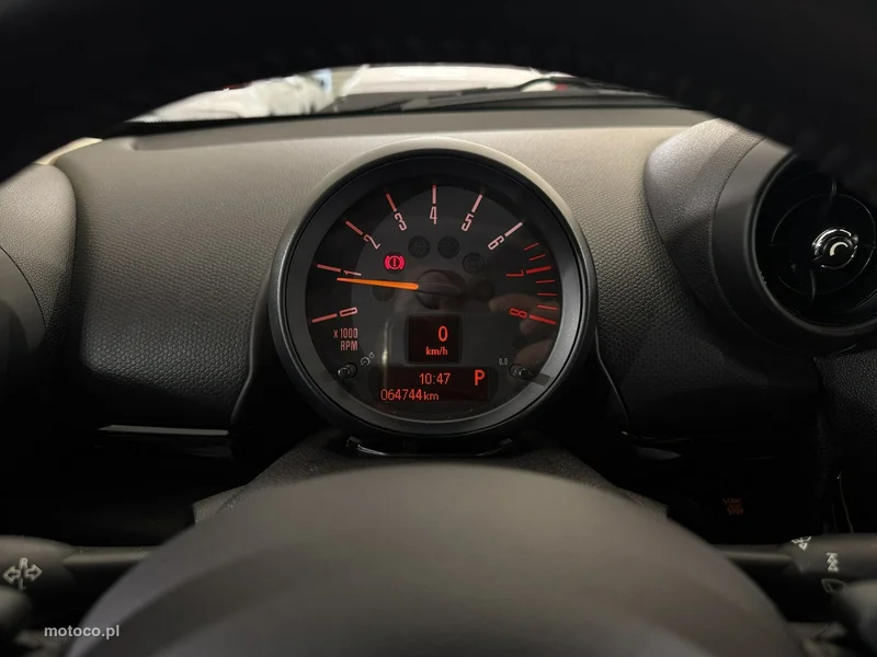 MINI Countryman 17