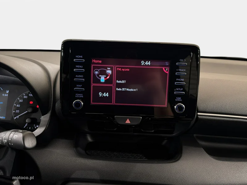 Toyota Yaris XP210 19