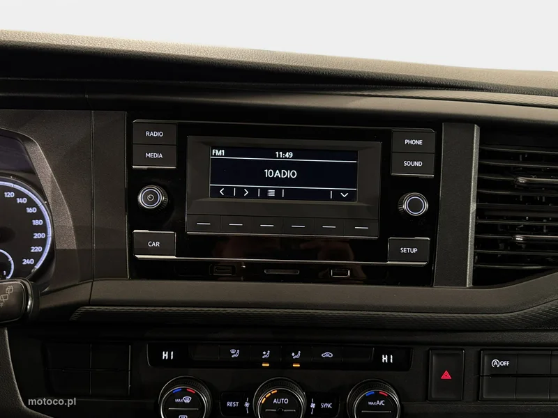 Volkswagen Caravelle 17