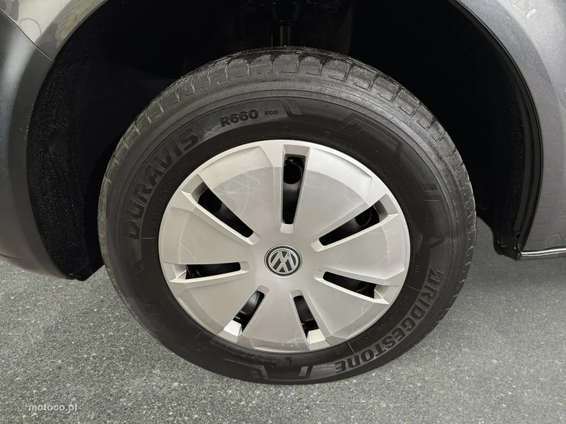 Volkswagen Caravelle 10