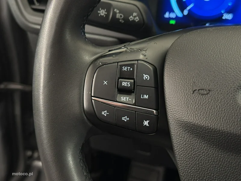 Ford Kuga III 16