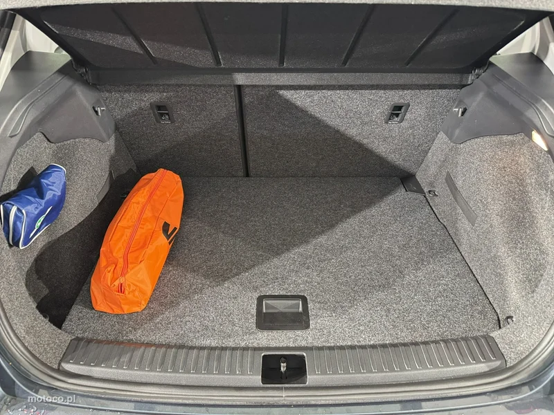 Seat Arona 23