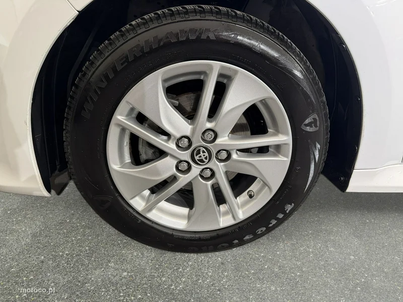 Toyota Yaris XP210 10