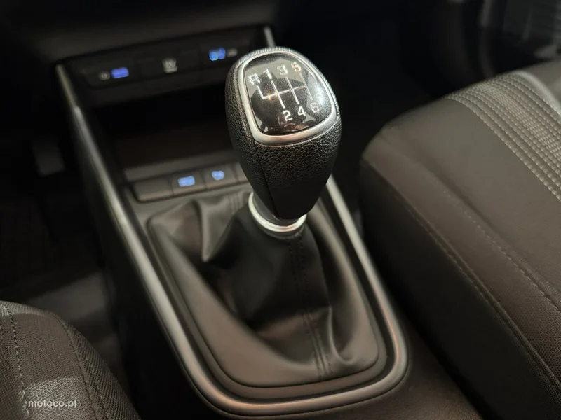 Hyundai i20 20