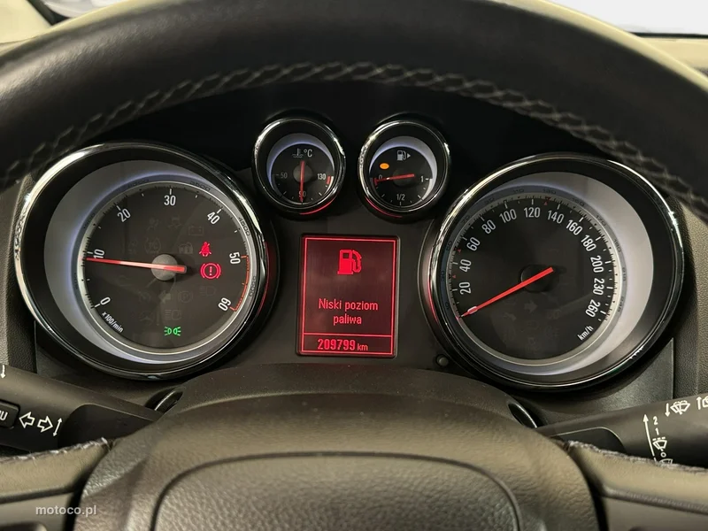 Opel Astra Sports Tourer 15