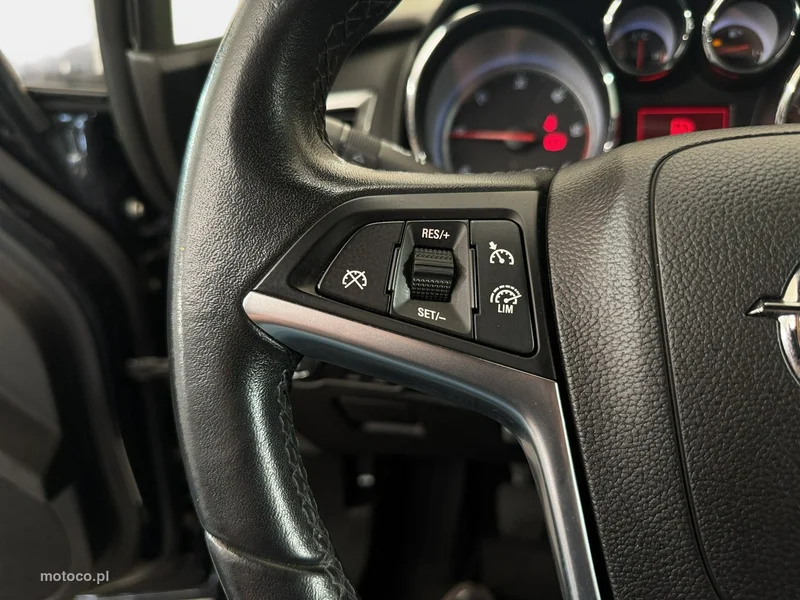 Opel Astra Sports Tourer 16
