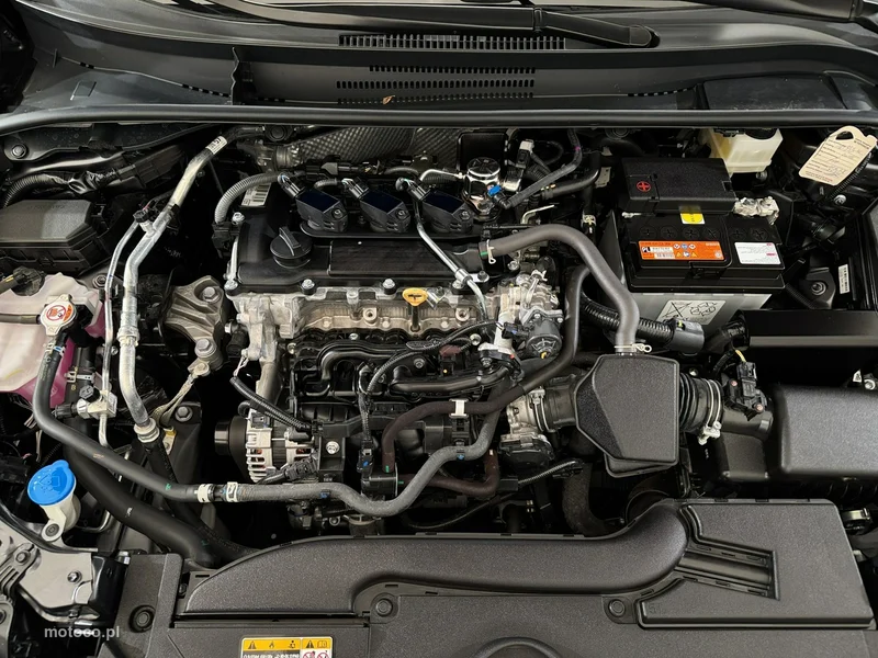 Toyota Corolla E210 27