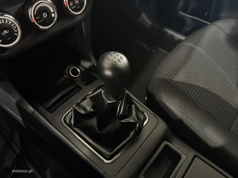 Mitsubishi Lancer 16