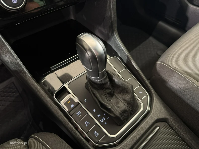 Volkswagen Golf Sportsvan VII 23